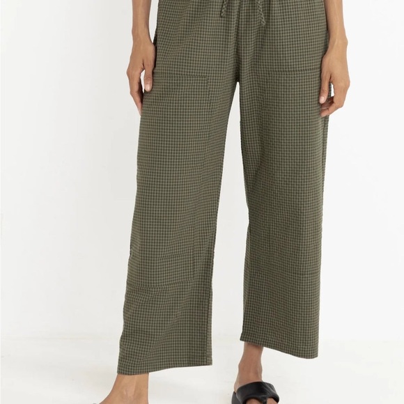 Women’s Rhythm Green Checkered Pants - Picture 4 of 4